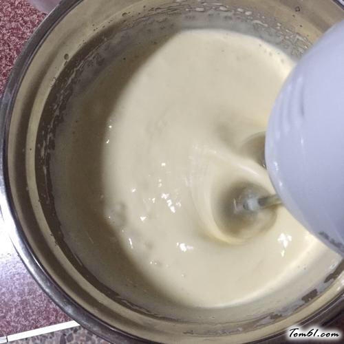 【纸杯葡萄干蛋糕】