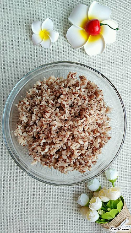 【胡萝卜元宝饺】