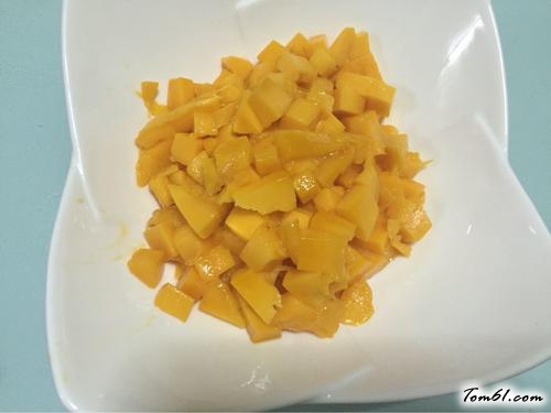 【芒果千层蛋糕】