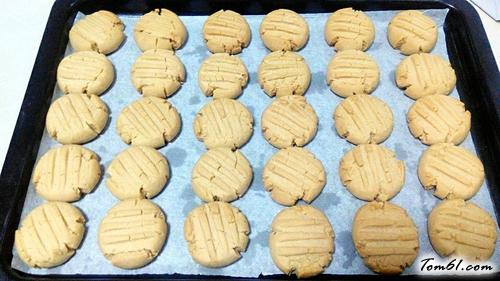 【花生酱饼干】