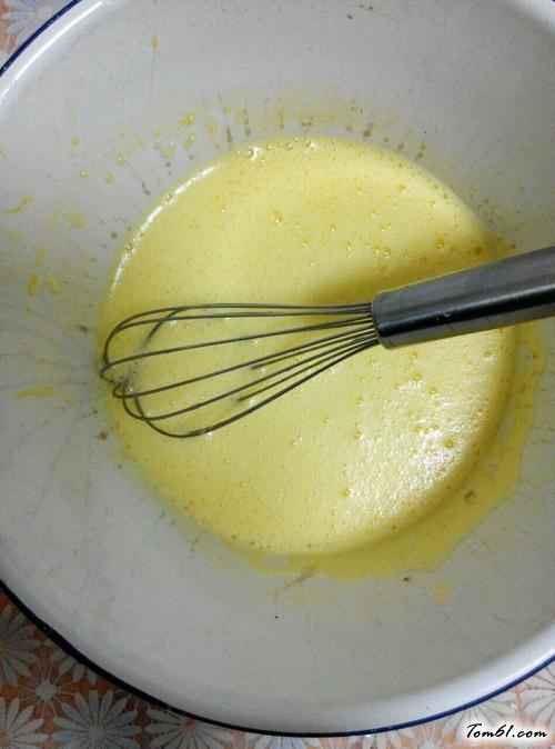 【草莓淡奶油蛋糕卷】