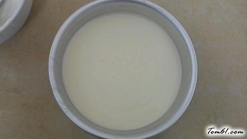 【三色慕斯蛋糕】