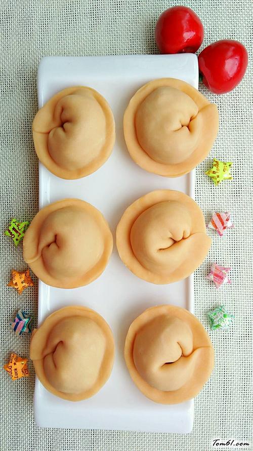 【胡萝卜元宝饺】