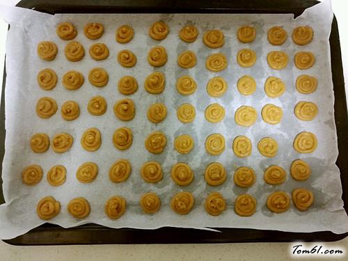 【芝麻蛋香小饼】