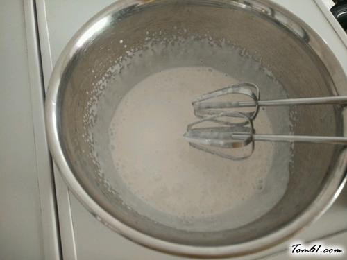 【水果奶油杯子蛋糕】