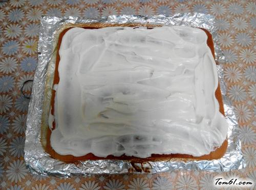 【草莓淡奶油蛋糕卷】