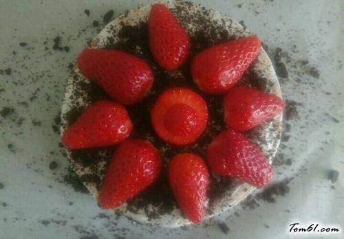 【水果夹心蛋糕】