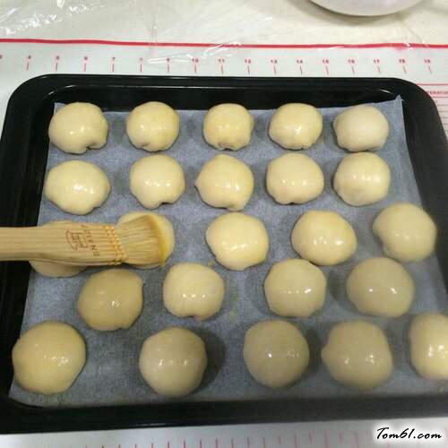 【椰蓉开口酥】