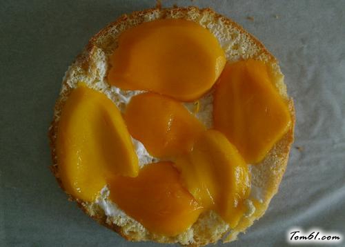 【水果夹心蛋糕】