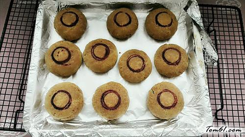 【京味自来红月饼】