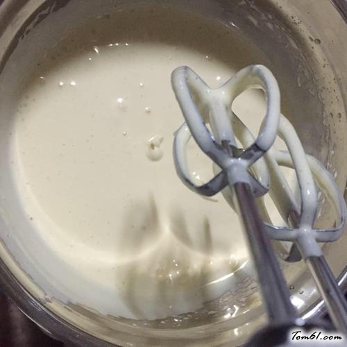 【纸杯葡萄干蛋糕】