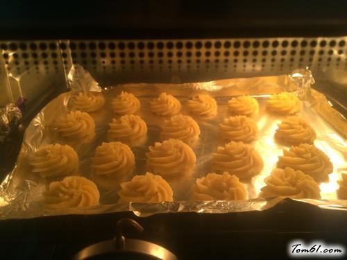 【椰香曲奇饼干】