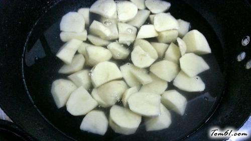 【肉沫土豆泥】