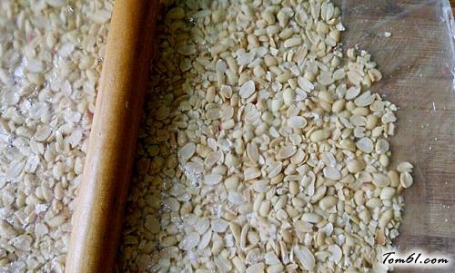 【自制牛轧糖】