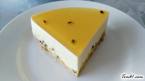 【百香果慕斯蛋糕】