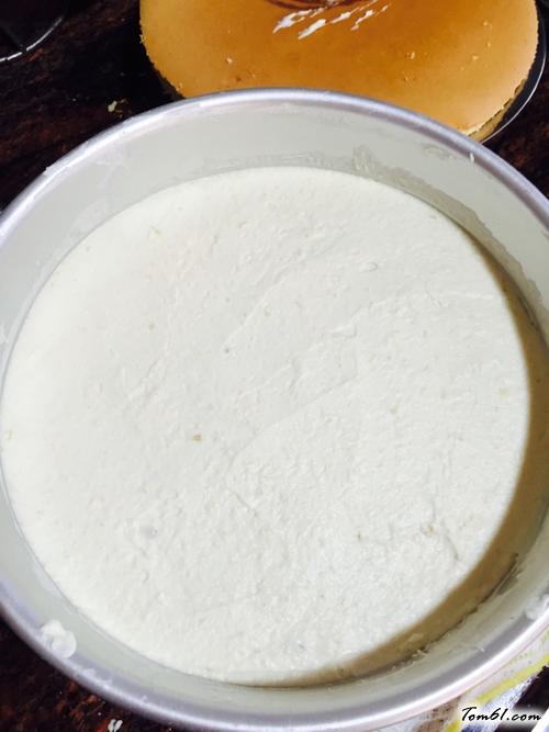 【榴莲慕斯蛋糕】