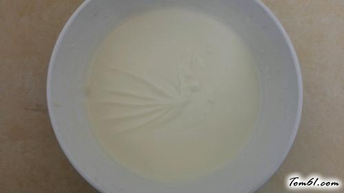 【三色慕斯蛋糕】