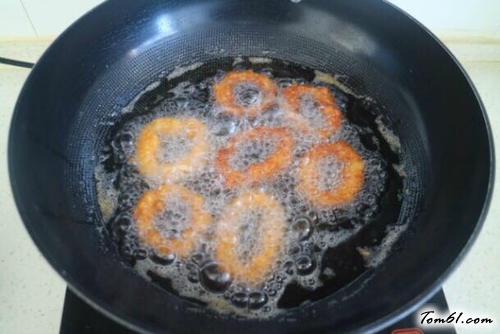 【油炸鱿鱼圈】