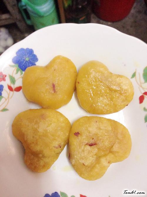 【南瓜紫薯饼】