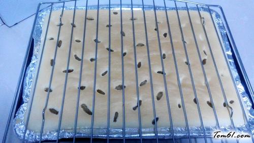 【葡萄干果酱蛋糕卷】