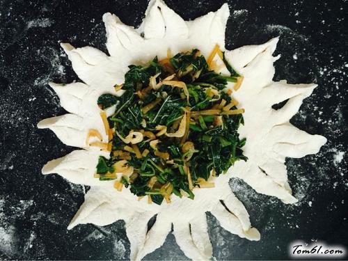 【虾米野菜盒子】