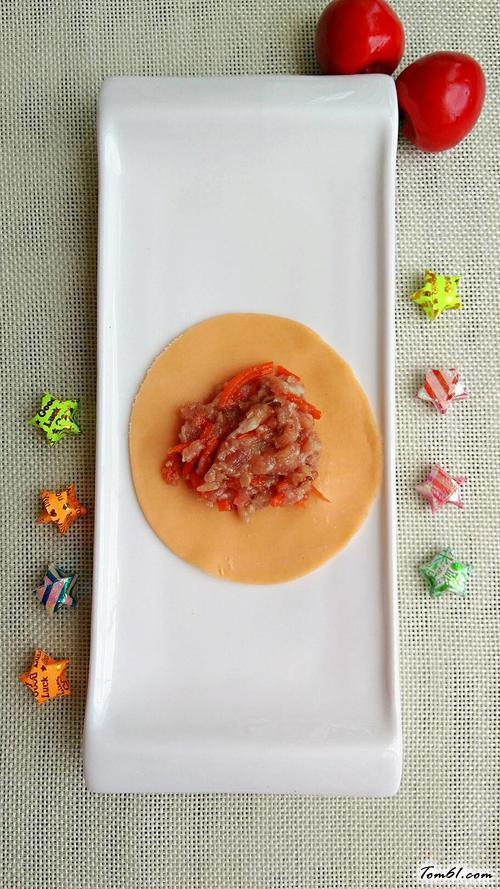 【胡萝卜元宝饺】