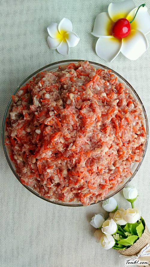 【胡萝卜元宝饺】
