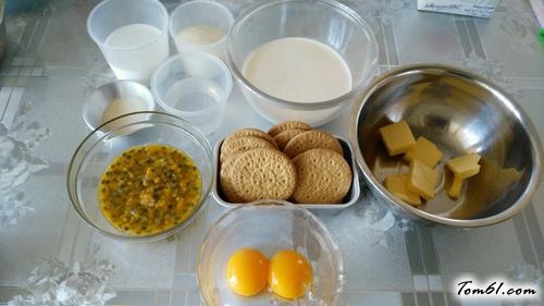 【百香果慕斯蛋糕】