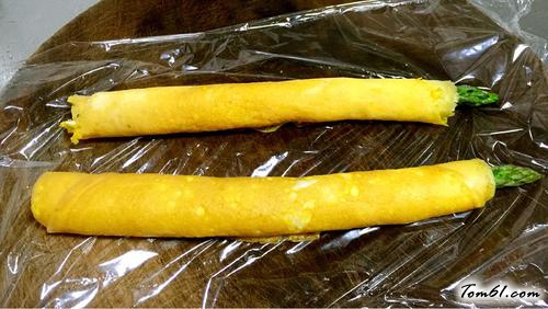 【芦笋鸡蛋“棒棒糖”】