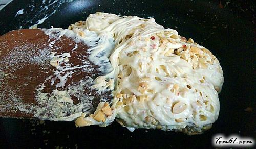 【自制牛轧糖】