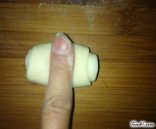 【椒盐芝麻牛舌饼】