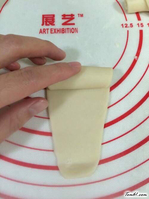 【椰蓉开口酥】