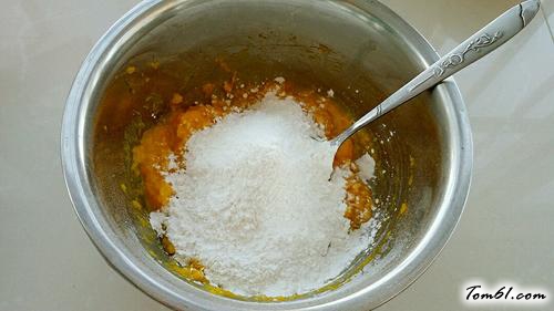 【炼乳香甜南瓜饼】