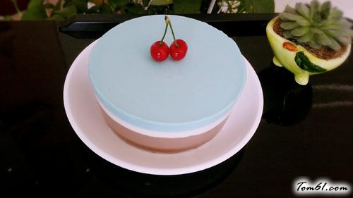 【三色慕斯蛋糕】