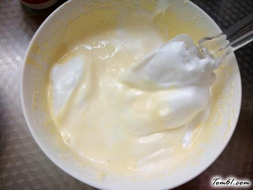 【可可海绵蛋糕（分蛋打发）】