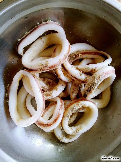 【酥炸鱿鱼圈】