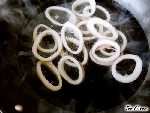 【酥炸鱿鱼圈】