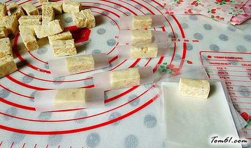 【自制牛轧糖】