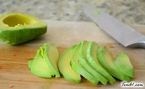 【牛油果番茄乳酪吐司（转载）】