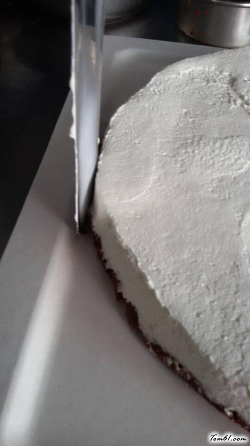 【雪域草莓裸蛋糕】