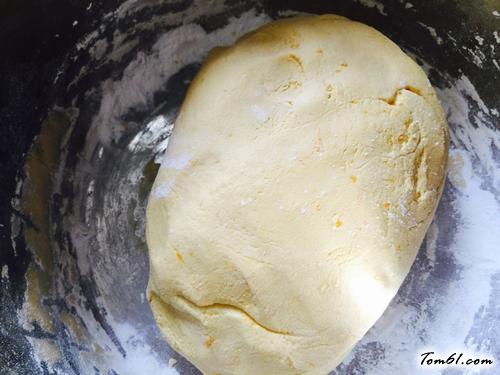 【芝香南瓜饼】