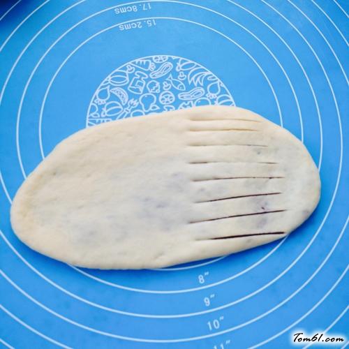 【全麦豆沙面包卷】