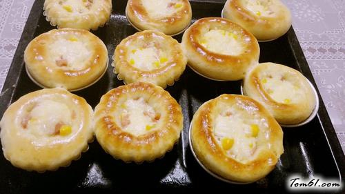 【玉米火腿芝士面包】