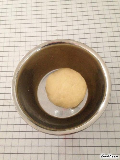 【奶香小面包】