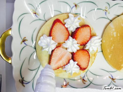 【草莓层层糕】