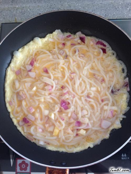 【洋葱米线蛋饼】