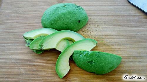 【牛油果寿司】