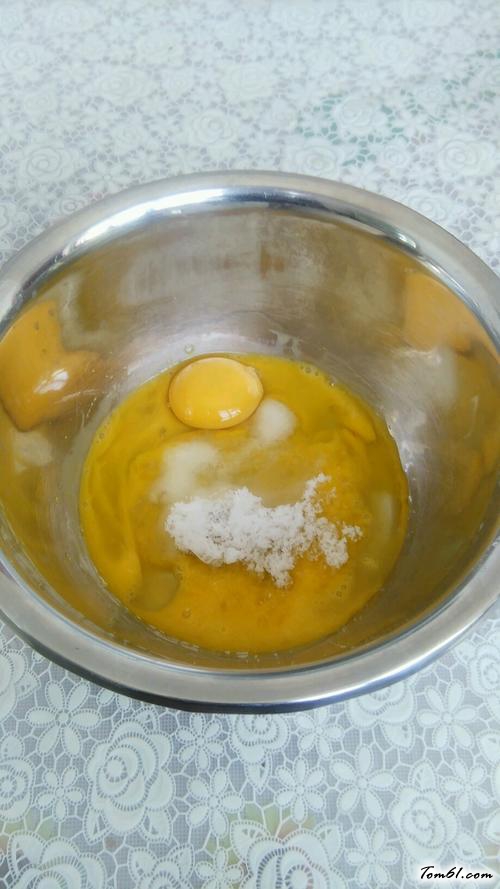 【鸡蛋黄饼干】