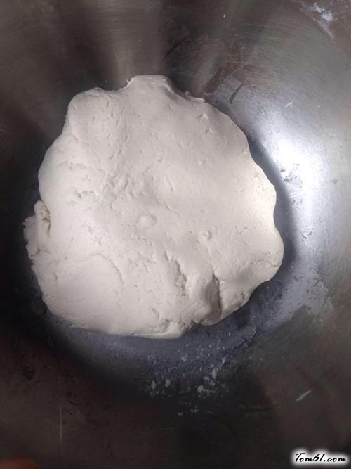 【豆沙芝麻团】