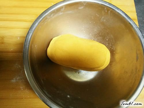 【空心芝麻南瓜饼】